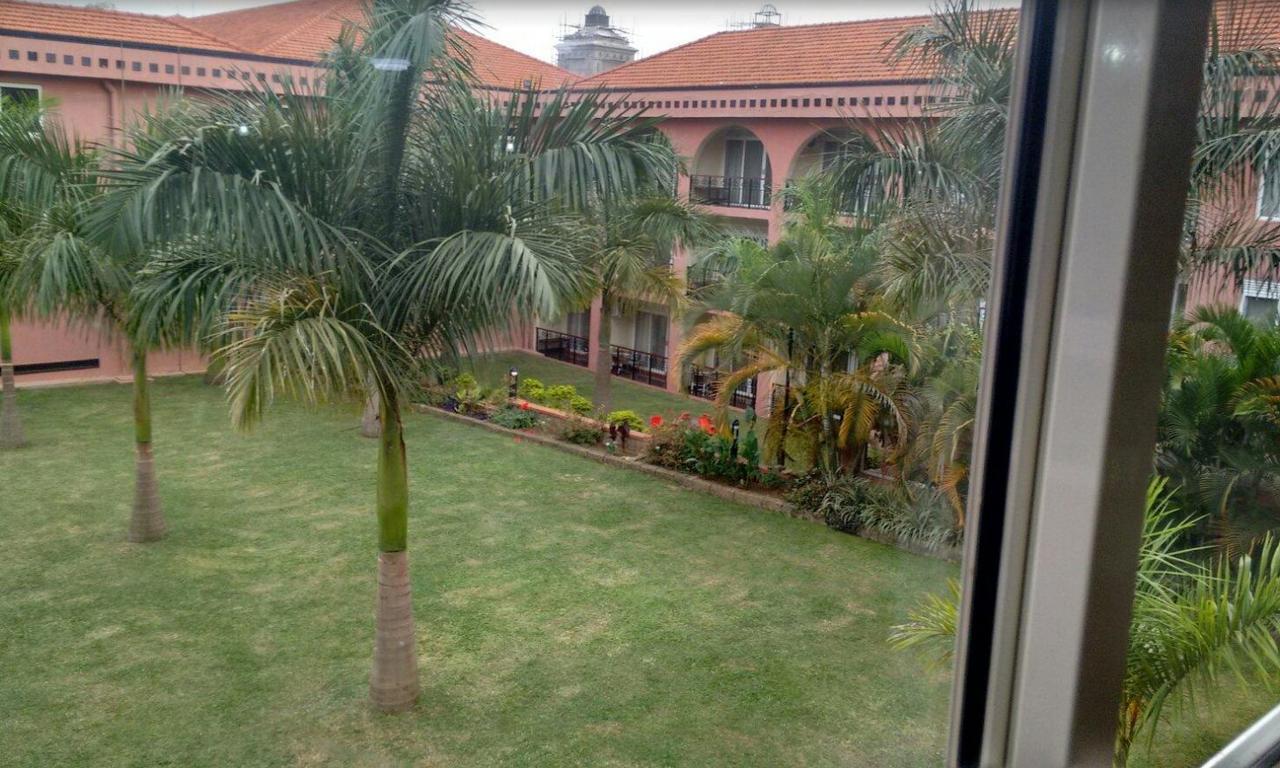 Imperial Golf View Hotel Entebbe Extérieur photo